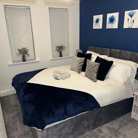 Modern 2 Bed Apartment - Blue Madison Aldershot Exterior photo